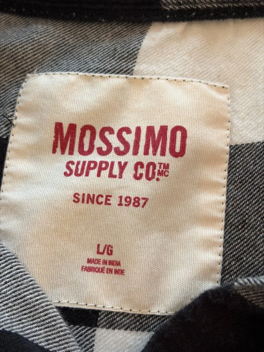 Mossimo Large Flannel Black and White Buffalo Check Shirt